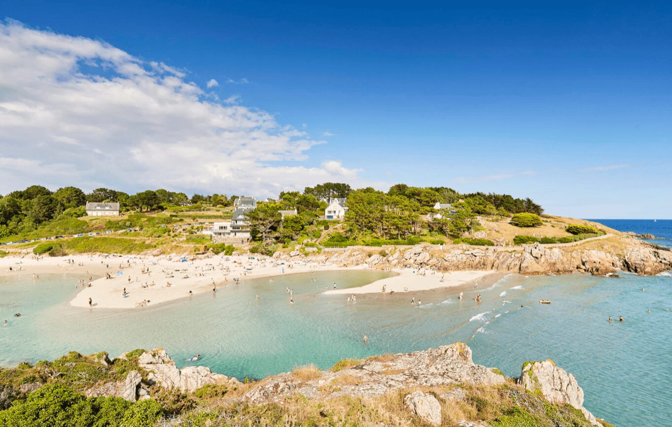 DOSSIER SPÉCIAL ÉTÉ – L’histoire des plages de France. Épisode 14 : la plage de Névez (Bretagne), ou plage de "Tahiti"