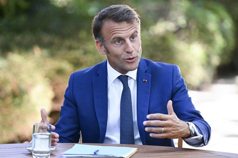 Macron réunit un Conseil de défense sur l'entrisme islamiste ce matin à l’Élysée