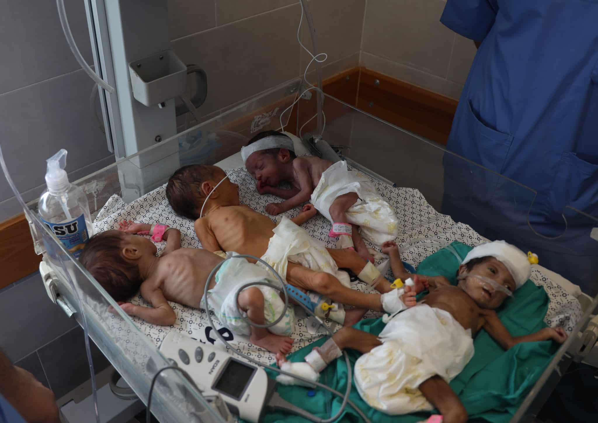 À Gaza, des bébés entassés dans des couveuses faute de carburant dans les hôpitaux