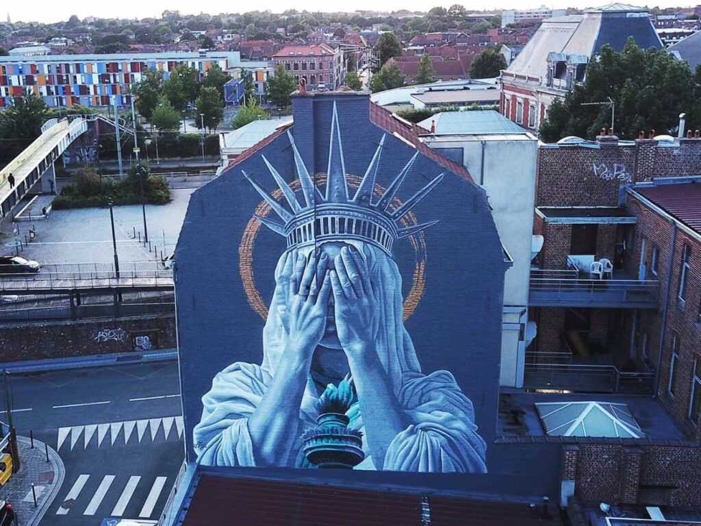 À Roubaix, une fresque géante de la statue de la Liberté fait sensation jusqu’aux États-Unis