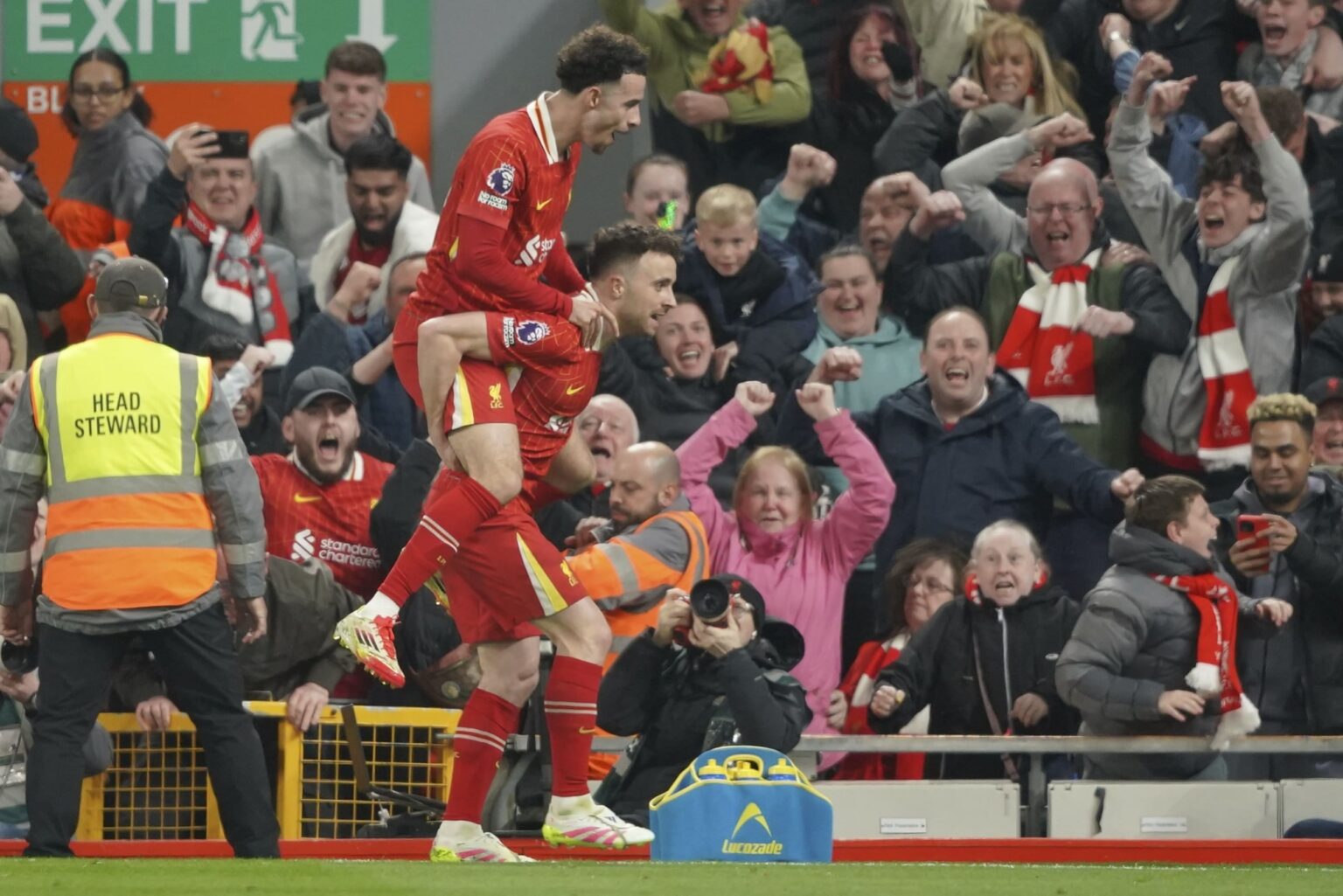 VIDÉO - Regardez le dernier but de Diogo Jota, l'attaquant de Liverpool et du Portugal décédé cette nuit à 28 ans à bord de sa Lamborghini