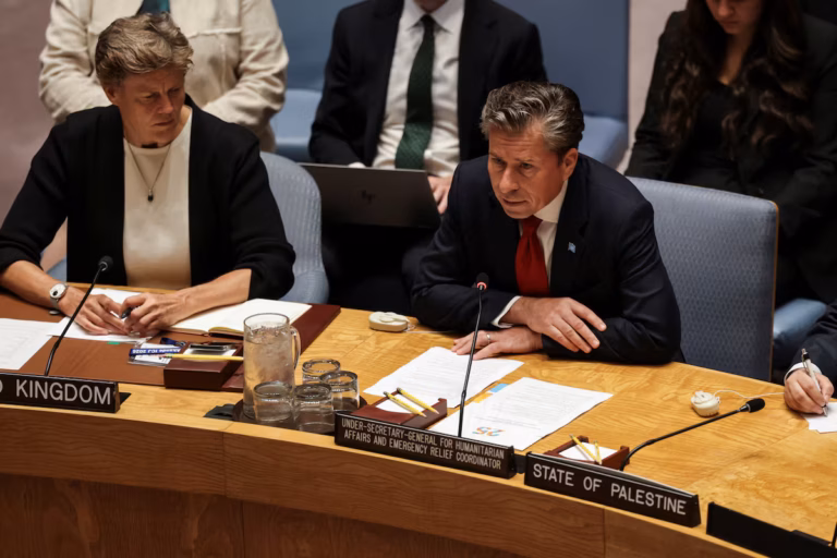 Accusé par Israël, le chef humanitaire de l’ONU exige des preuves d’un lien avec le Hamas