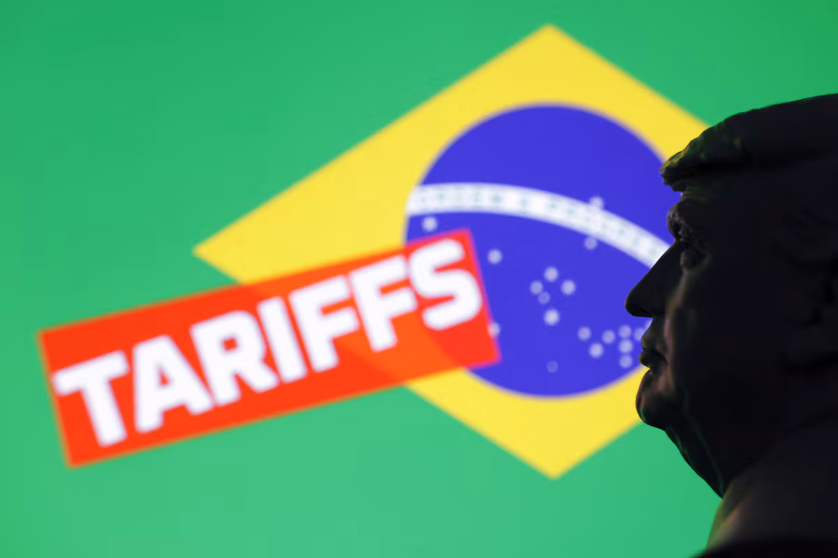 Brasília en alerte : le Brésil redoute l'impact des tarifs douaniers américains alors que les négociations stagnent