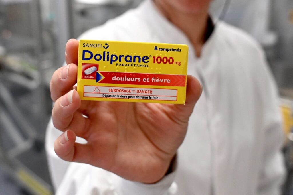 SANTÉ - Des chercheurs fabriquent du paracétamol avec des déchets plastiques et des bactéries E. coli