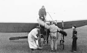 C’était un 25 juillet : Blériot traverse la Manche en avion