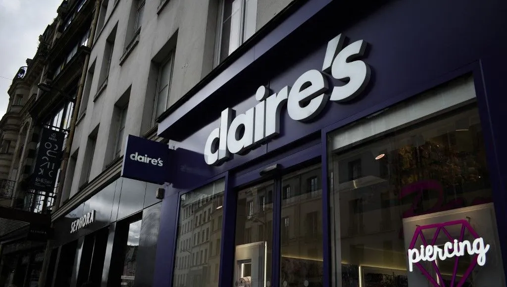 Claire’s en difficulté : redressement judiciaire pour l’enseigne en France