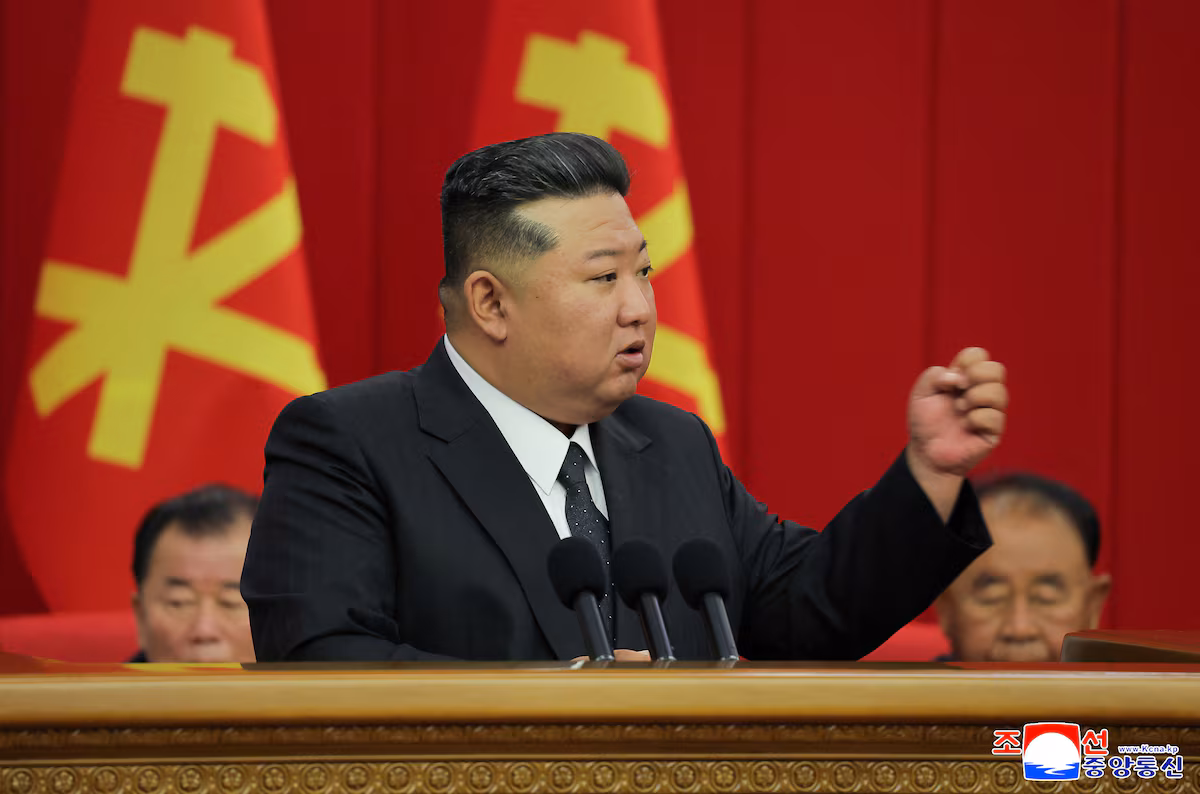 Corée du Nord : Kim Jong-un promet la victoire contre les États-Unis à l’occasion de l’anniversaire de l’armistice