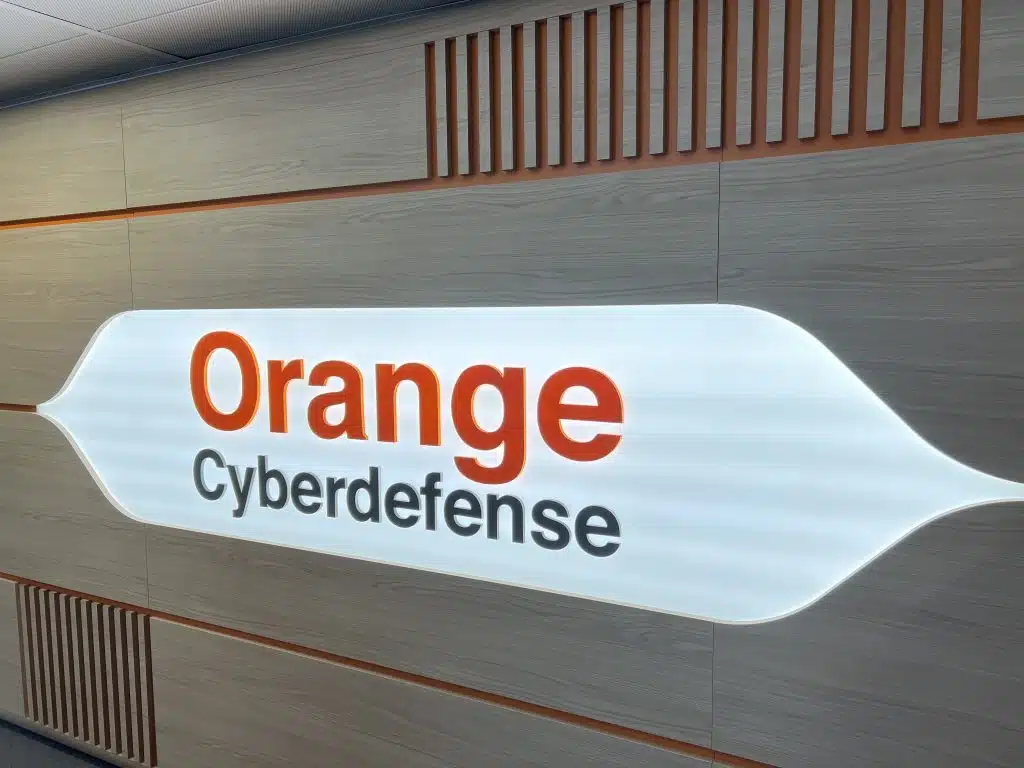 Cyberattaque chez Orange : des perturbations pour les clients entreprises, le groupe se veut rassurant