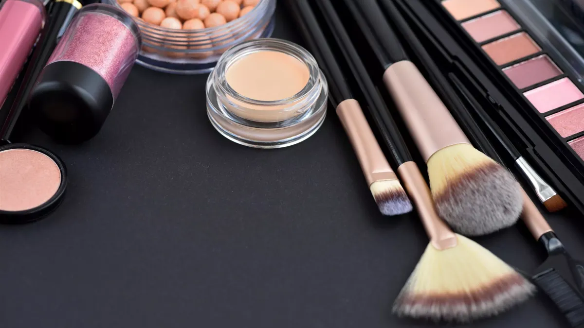 Faux bons plans cosmétiques : quand les soins « dupes » deviennent toxiques