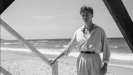 François Ozon adapte « L’Étranger » de Camus avec Benjamin Voisin en Meursault