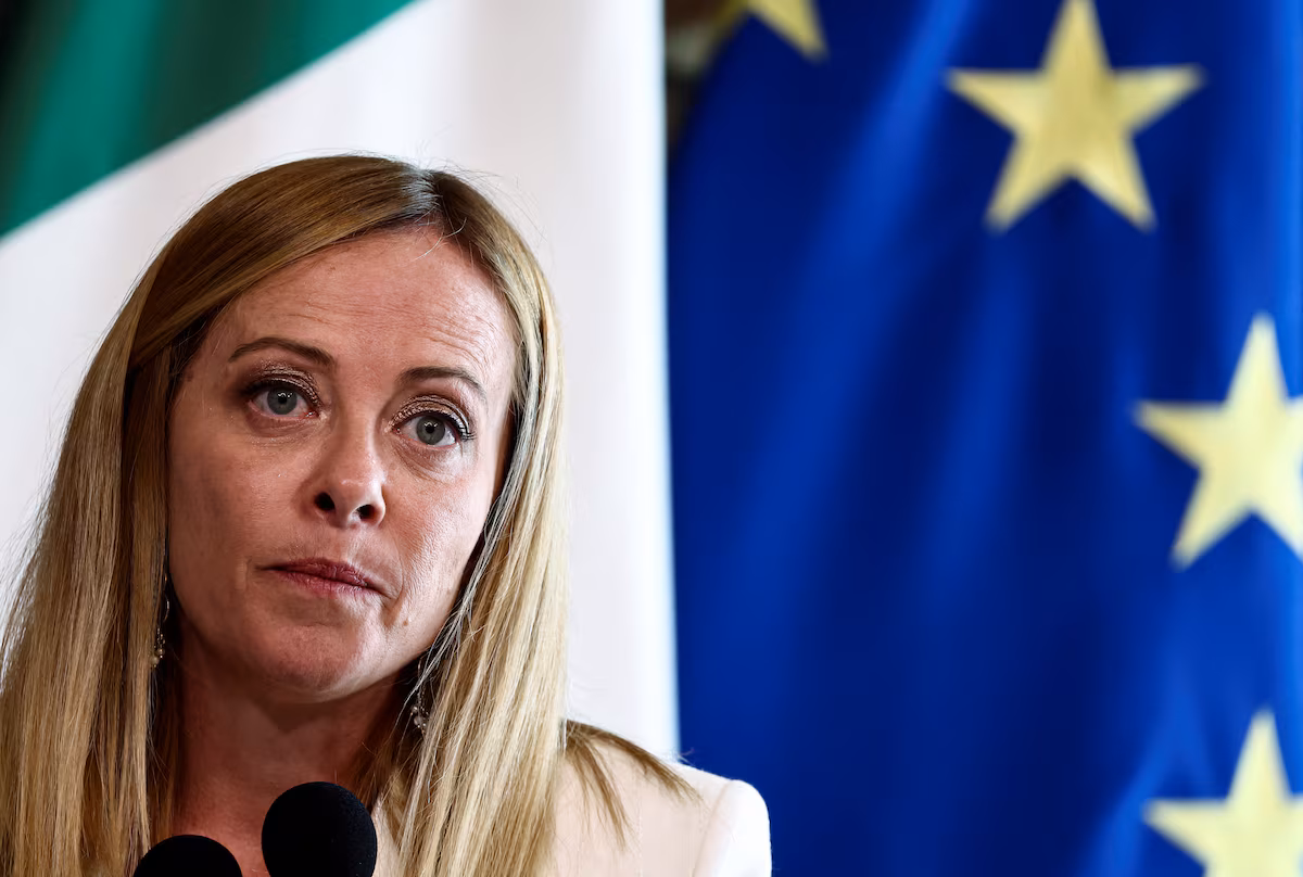 Giorgia Meloni salue l’accord commercial UE–États-Unis mais attend des précisions