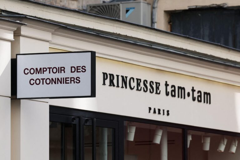 Grève chez Princesse Tam Tam et Comptoir des Cotonniers : colère et doutes 