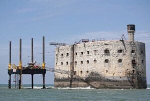 Fort Boyard menacé d’effondrement : un chantier colossal lancé pour le sauver