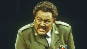 Le ténor britannique David Rendall est mort à l’âge de 76 ans