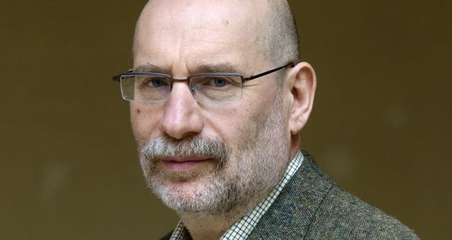 L’écrivain Boris Akounine condamné à 14 ans de prison par contumace en Russie