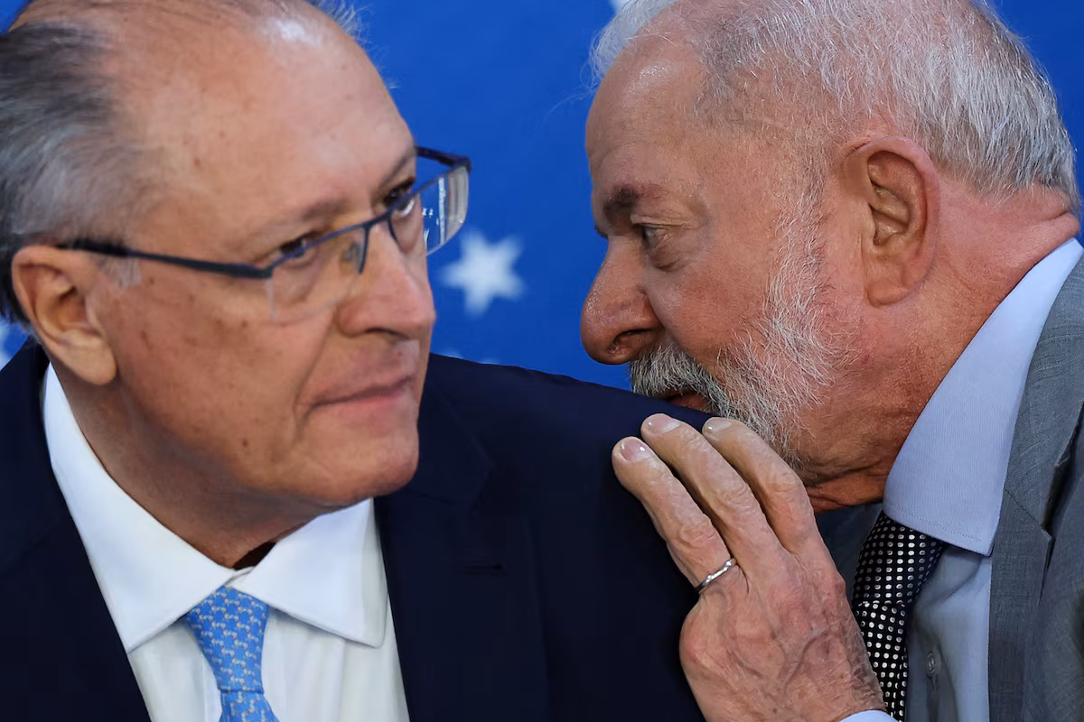 Lula fustige les États-Unis après des sanctions sur les visas visant des juges impliqués dans le procès Bolsonaro