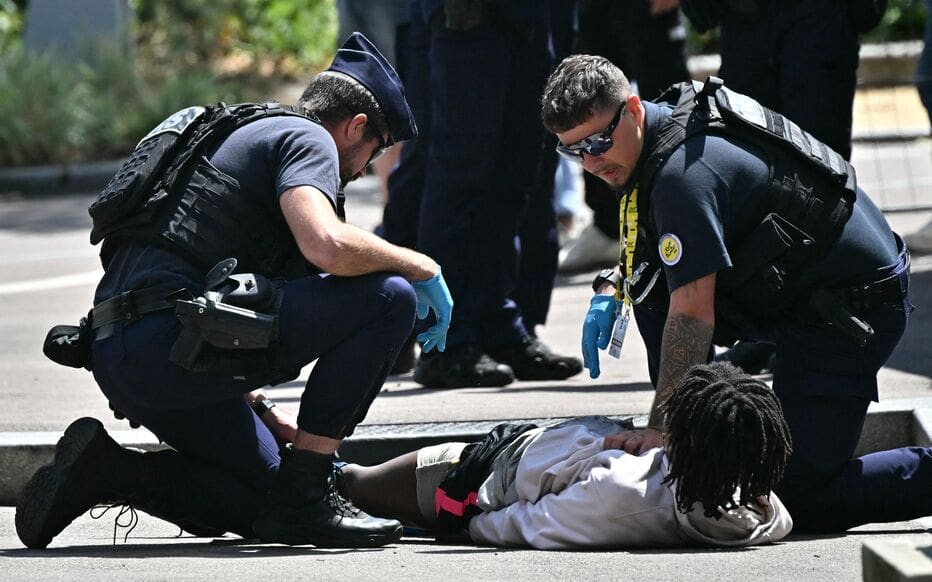 Rouen : l’homme au couteau lors du Tour de France visé par une enquête pour tentative d’homicide