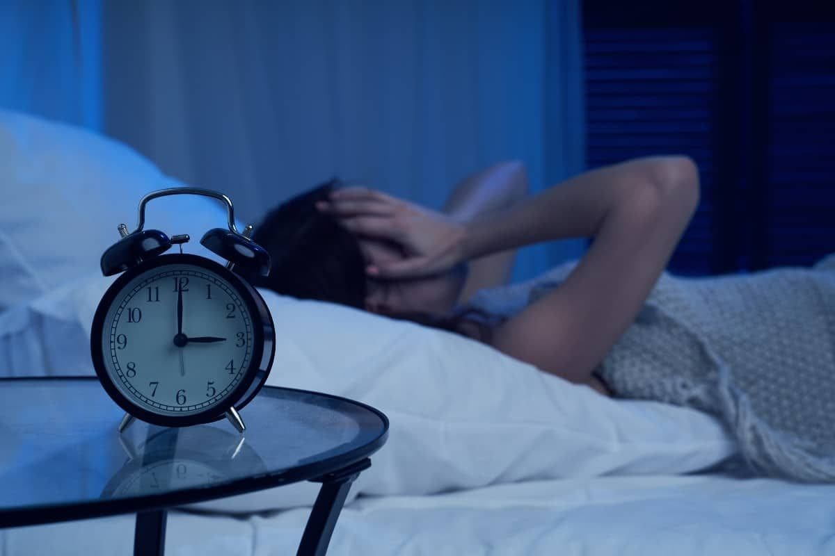 Si votre sommeil est entrecoupé de micro-réveils, attention, cerveau en danger