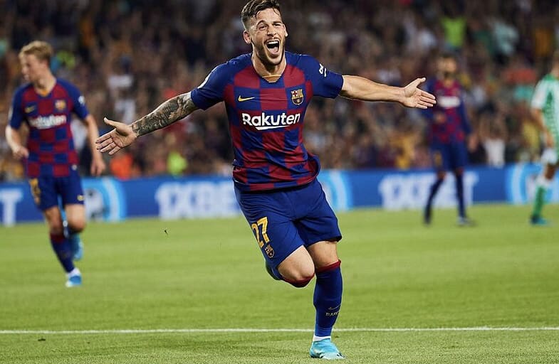 Insolite - Mordu par un chien aux parties intimes, un ancien attaquant du Barça hospitalisé en Grèce