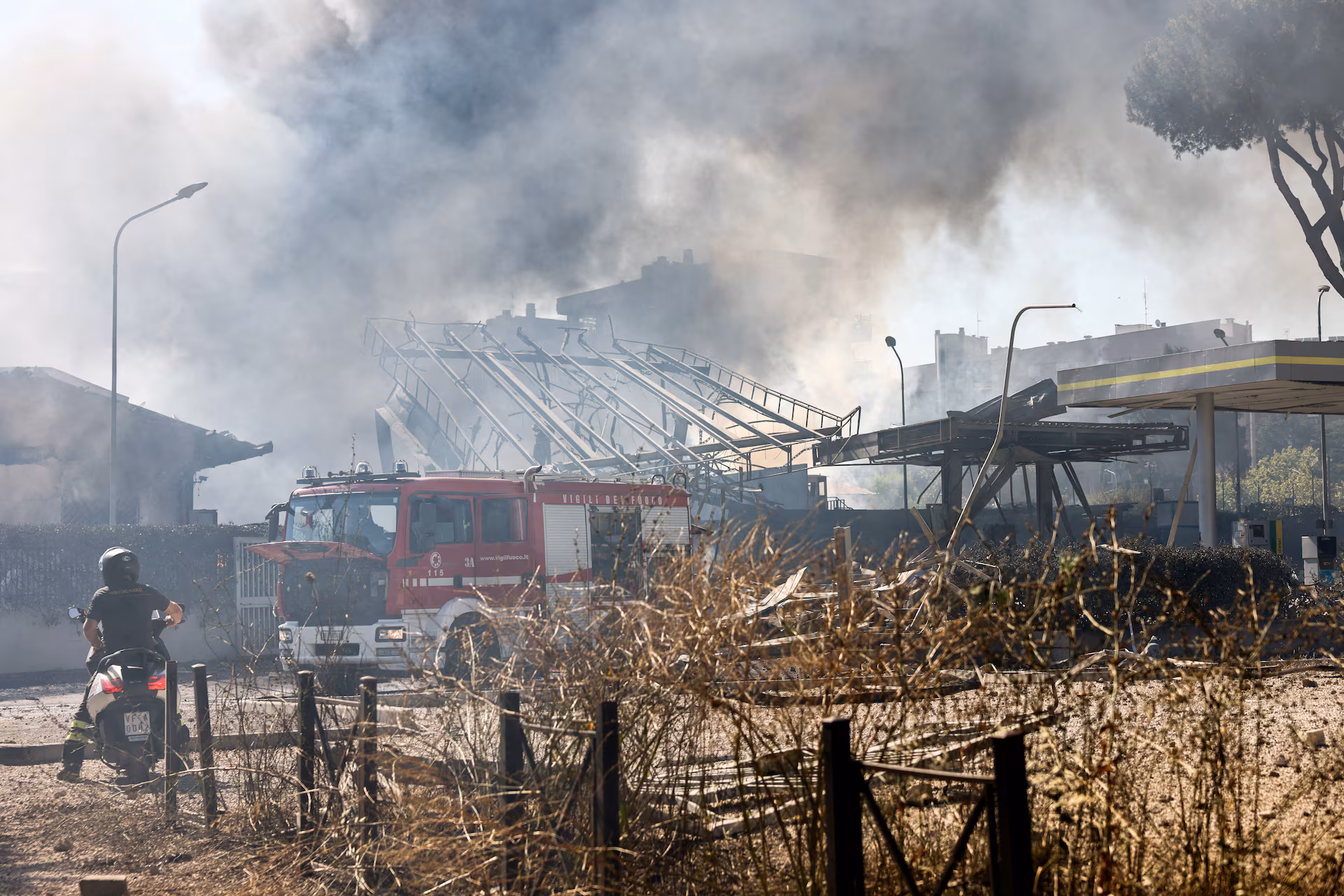 Rome secouée par une puissante explosion dans une station-service : au moins 27 blessés