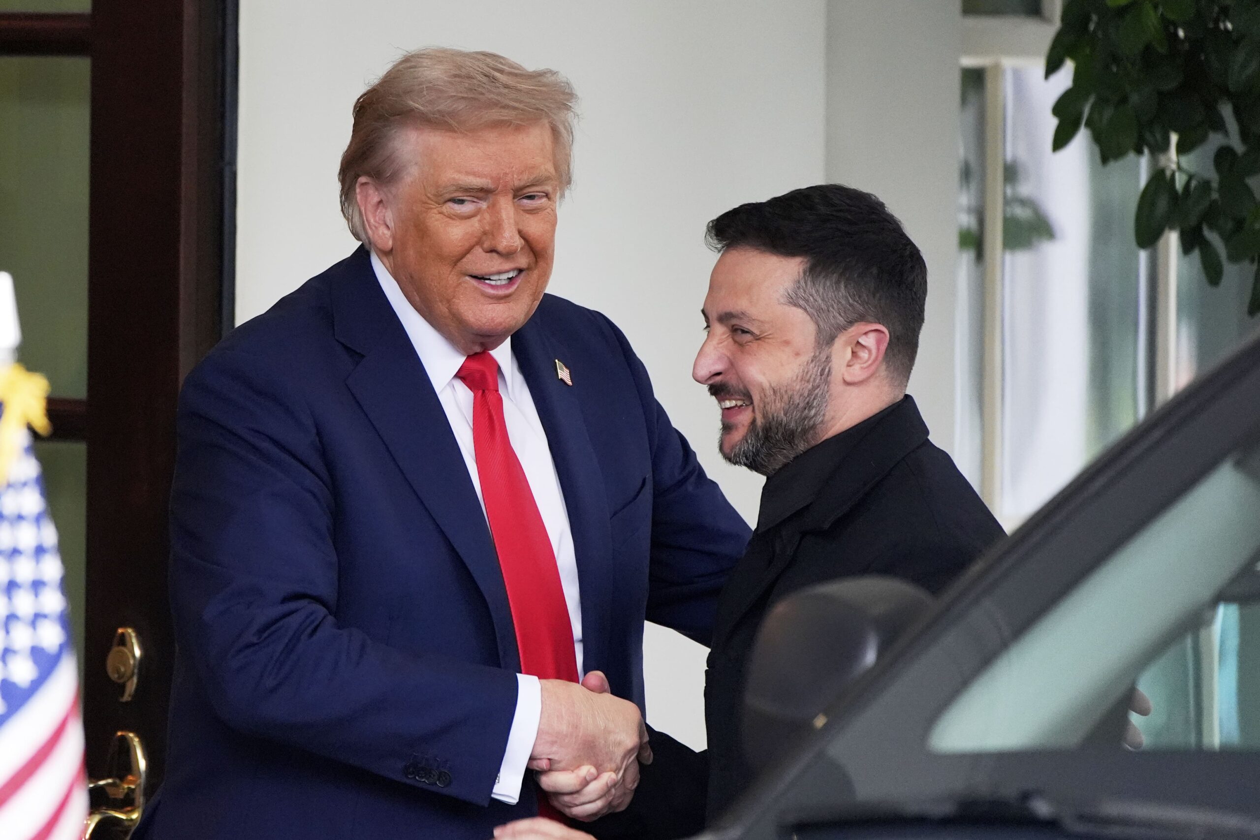 Reportage Photo – L’accueil Solennel De Volodymyr Zelensky Par Donald Trump À La Maison-Blanche Ap Photo/Alex Brandon