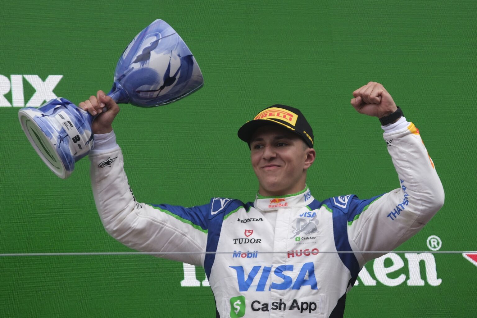 Formule 1 - Isack Hadjar devient le plus jeune Français à monter sur un podium, après une course folle au Grand Prix des Pays-Bas. (AP/Patrick Post)