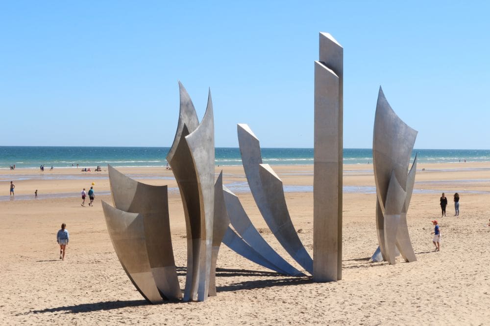 DOSSIER SPÉCIAL ÉTÉ – L’histoire des plages de France. Épisode 19 : Omaha Beach, la plage du débarquement