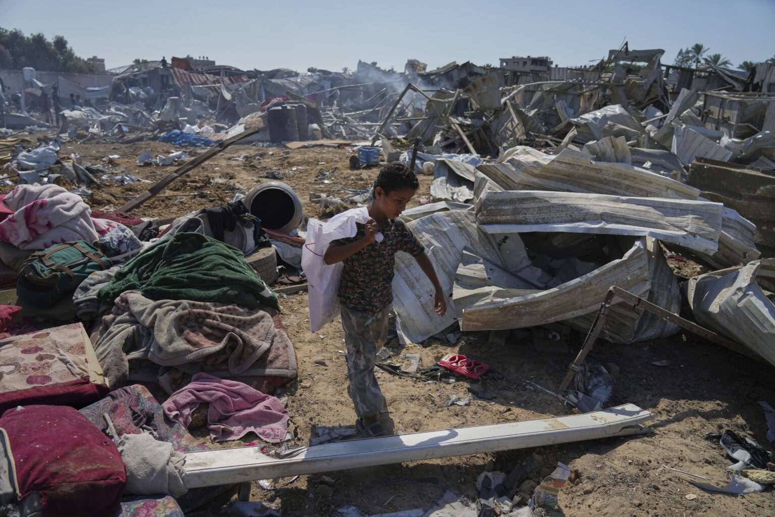 L’ONU déclare officiellement la famine à Gaza : 500.000 personnes en état catastrophique. (AP/Jehad Alshrafi)