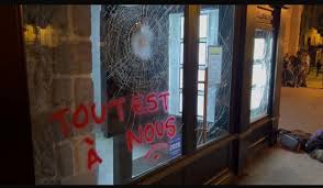 Aurillac : violences en marge du festival de théâtre de rue après une interpellation