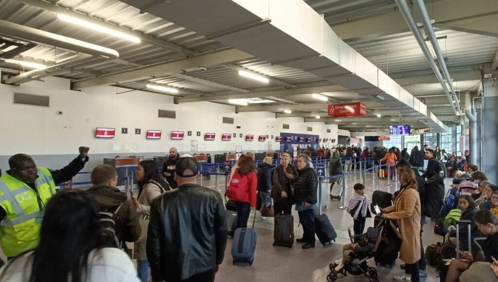 Beauvais : un appel en visio trop bruyant dégénère en altercation dans la salle d’embarquement