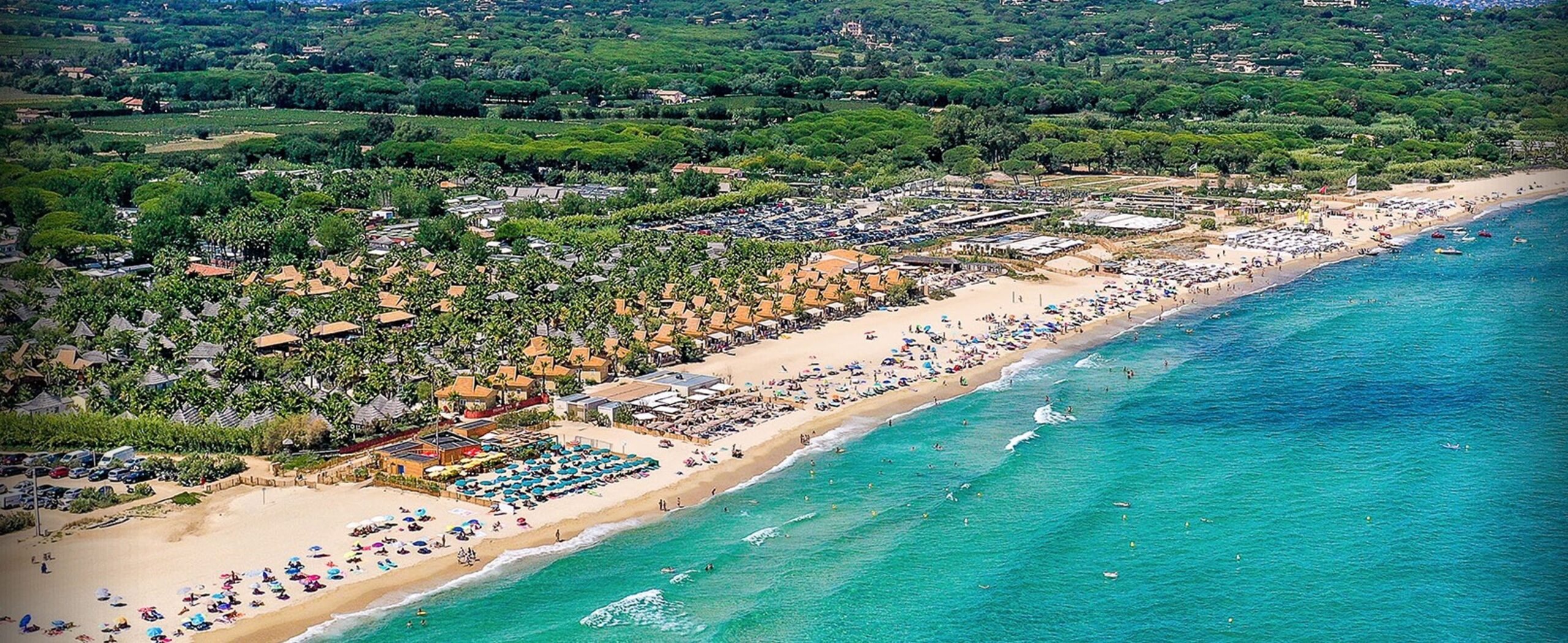 DOSSIER SPÉCIAL ÉTÉ – L’histoire des plages de France. Épisode 18 : Saint-Tropez, popularisée par Brigitte Bardot