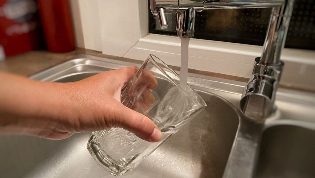 Cherbourg-en-Cotentin : l’eau du robinet interdite à La Glacerie pour les plus fragiles 
