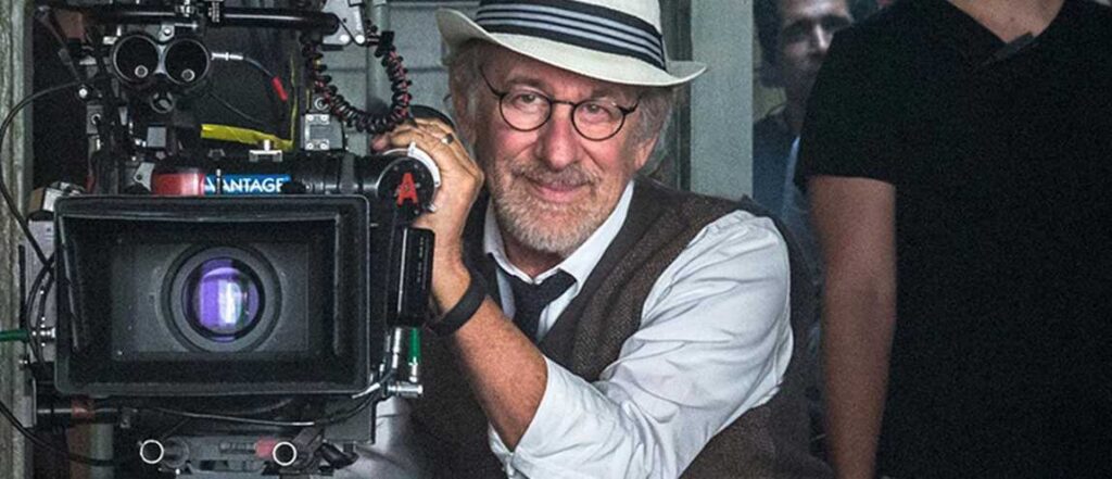Derrière la caméra de Steven Spielberg : l’enfance, les monstres et l’Histoire