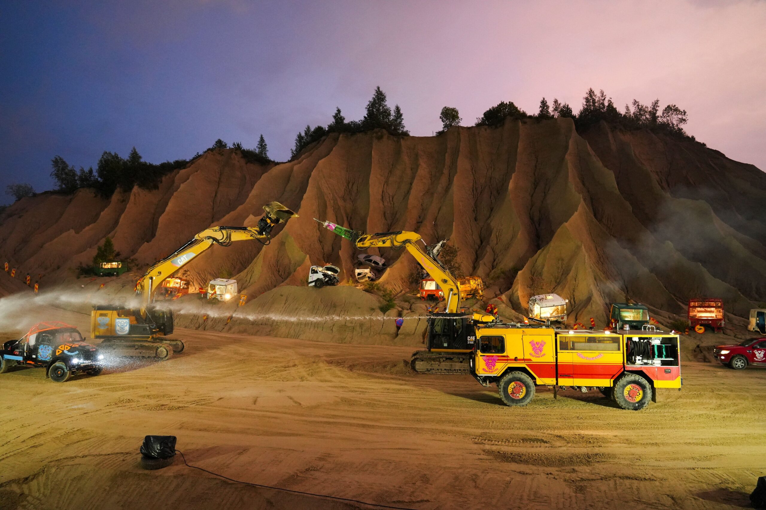 En Estonie, “Roméo et Juliette” joués par des camions dans une carrière