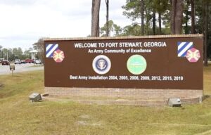 Fusillade sur la base de Fort Stewart : cinq soldats blessés, un militaire soupçonné