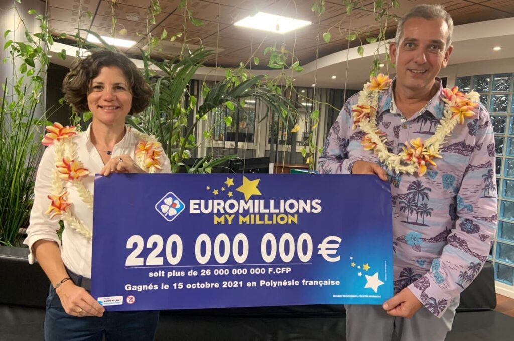 DOSSIER ENTREVUE - Ces histoires incroyables de gagnants de l'EuroMillions et du Loto. (FDJ)