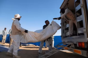 Irak : début de l’excavation d’une fosse commune géante laissée par l’État islamique