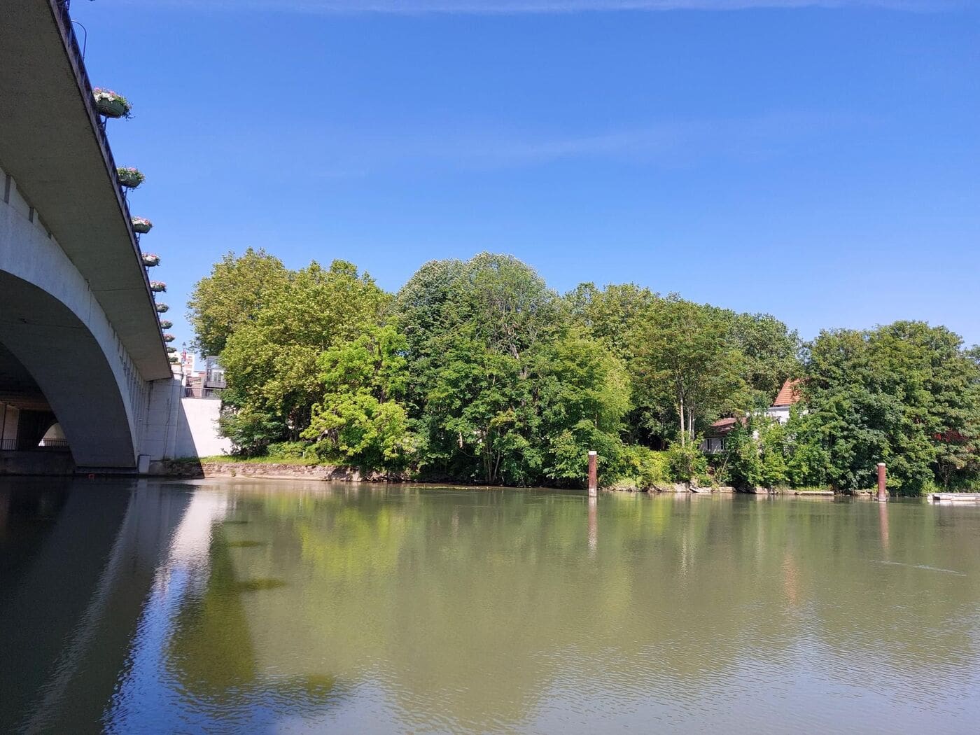 Joinville-le-Pont : un adolescent de 14 ans se noie dans la Marne