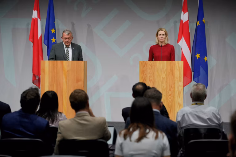 L’UE envisage d’utiliser les avoirs russes gelés pour financer l’Ukraine après la guerre @AP