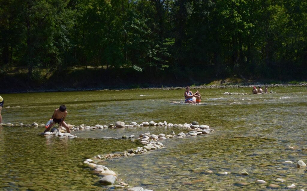 La baignade enfin autorisée dans le Tarn après deux ans d’interdiction liée aux cyanobactéries