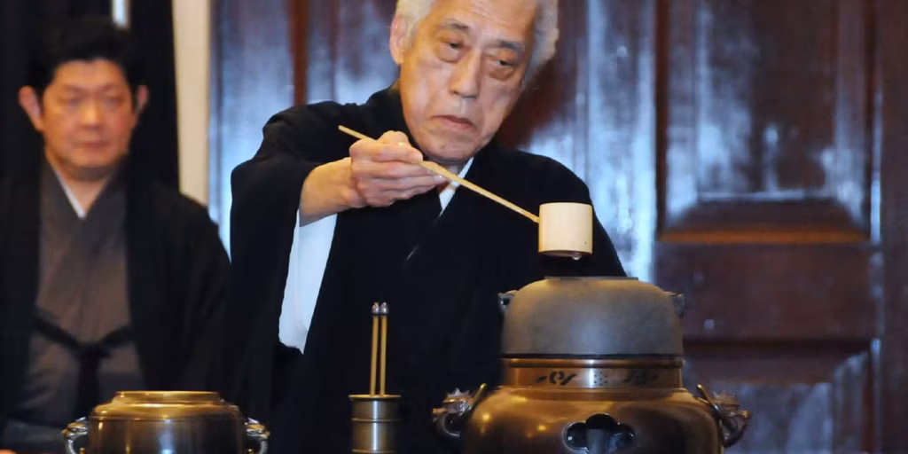 Le grand maître japonais du thé Sen Genshitsu est mort à 102 ans