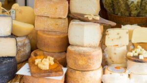 Le réchauffement climatique s’attaque aux fromages de Haute-Savoie