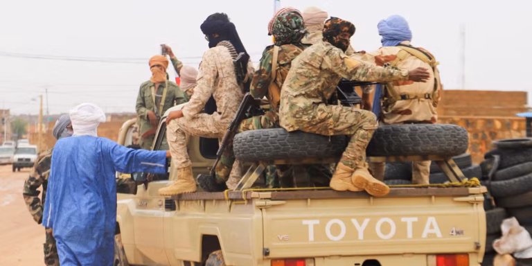 Mali : des djihadistes relâchent quatre chauffeurs marocains enlevés en janvier