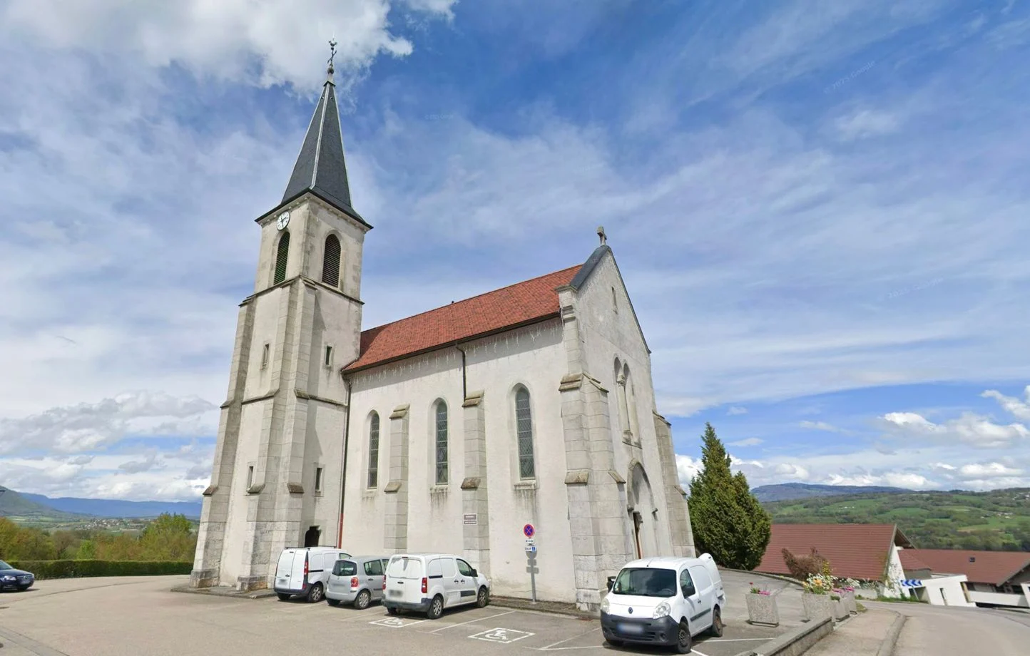 Mésigny, bataille d’été autour des cloches de l’église