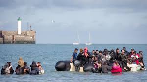 Immigration, aide au retour volontaire : la France répond aux pressions britanniques