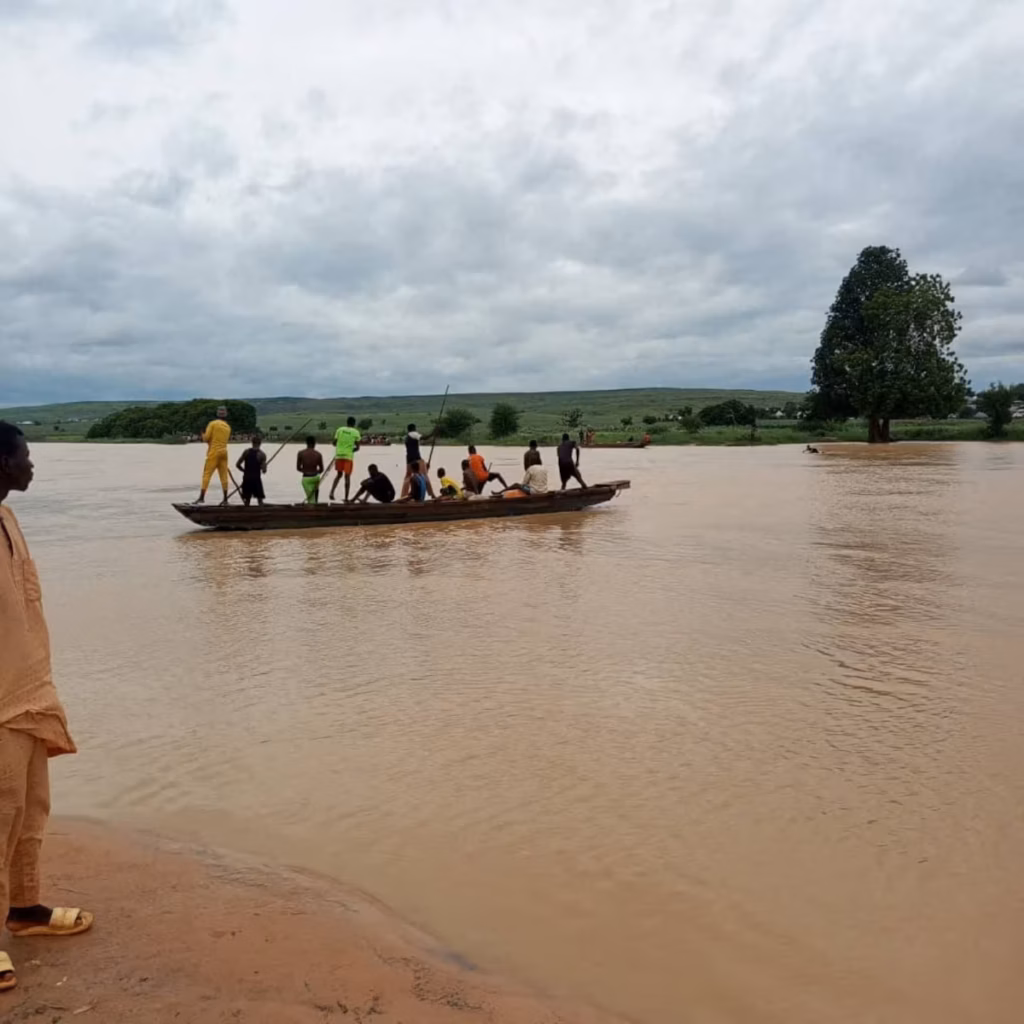Nigeria : au moins 25 disparus après le naufrage d’un bateau dans l’État de Sokoto