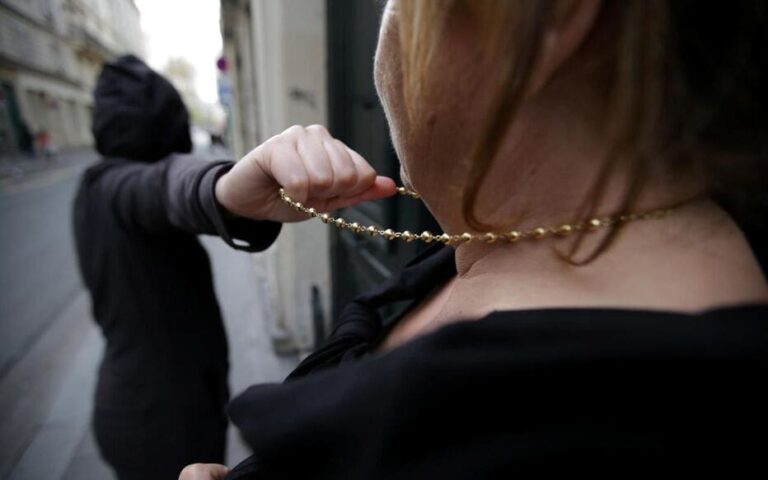 Paris : trois ans de prison pour l’agresseur de Colette, 89 ans, victime d’un vol à l’arraché