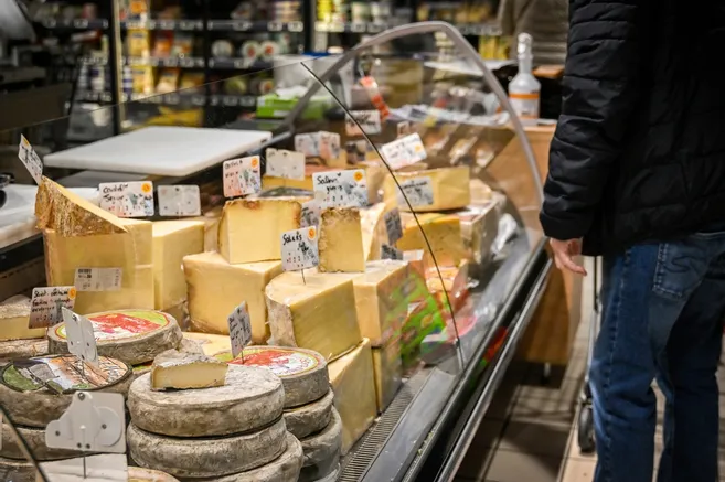 Plus de 40 fromages retirés du marché après une suspicion de listeria