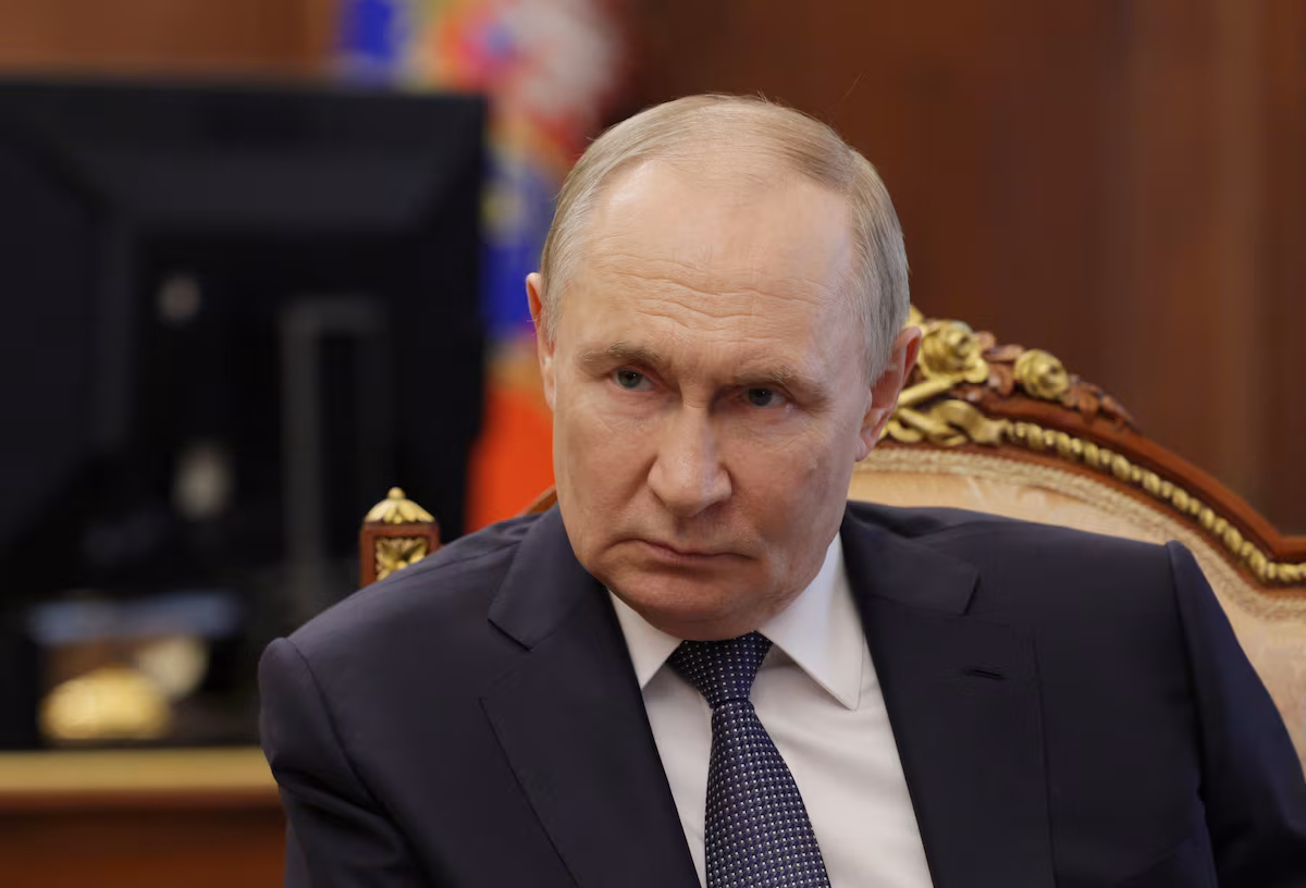 Poutine salue un « tournant » dans les relations avec Washington et évoque une coopération en Arctique