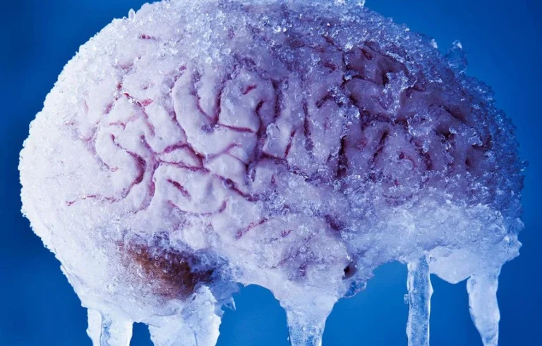 Quand la crème glacée vous gèle le cerveau